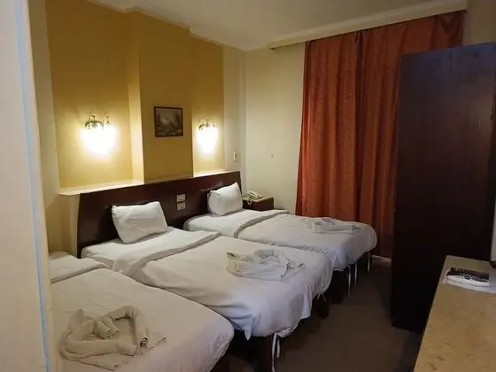 Standard Üç Kişilik Oda, Şehir Manzaralı