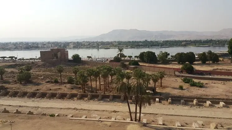 Tek Kişilik Oda, Nehir Manzaralı