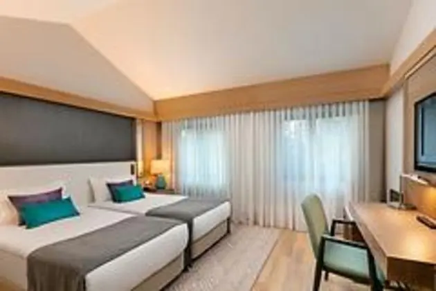 Family Triplex Oda