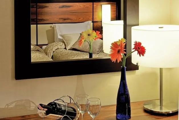 Kara Manzaralı Senior Suite