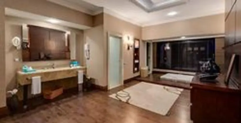 King Suite