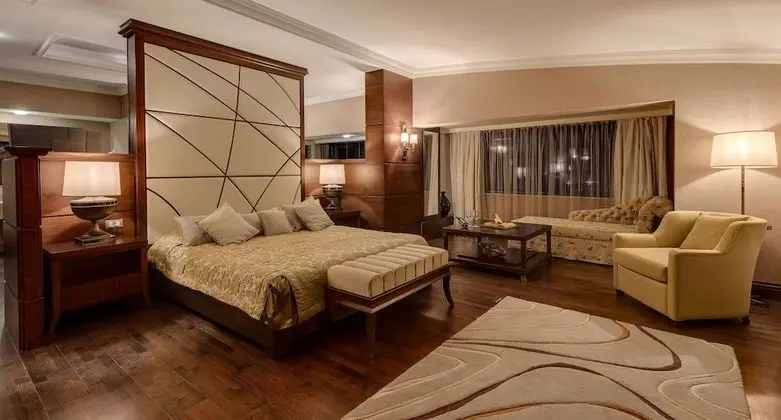 King Suite