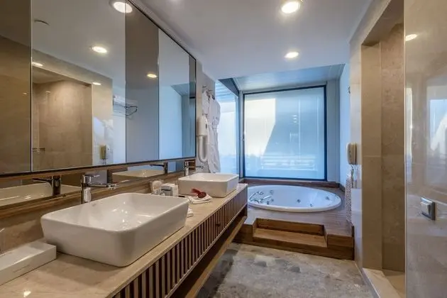 Royal Suite