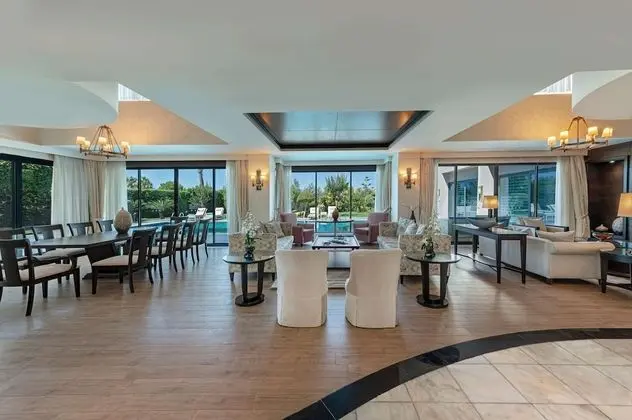 VIP Villa