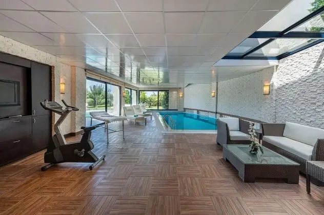 VIP Villa