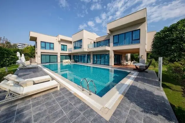 VIP Villa
