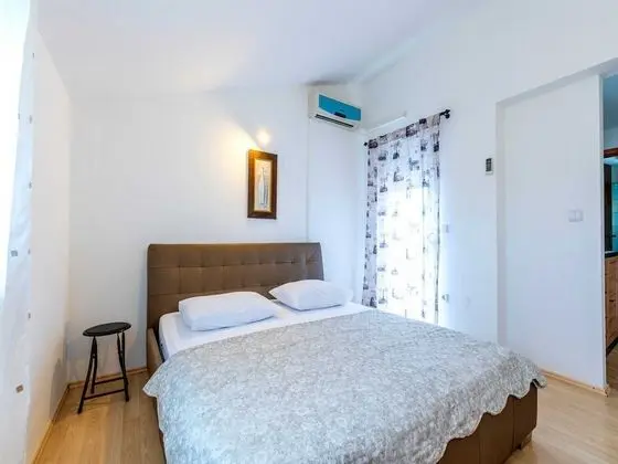 Villa (Six Bedroom Villa with private pool)