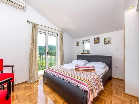 Villa (Six Bedroom Villa with private pool)