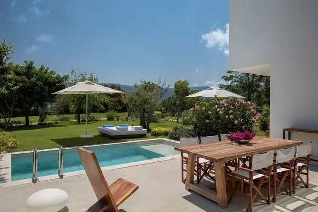 Villa, 4 Yatak Odası, Küçük Mutfak