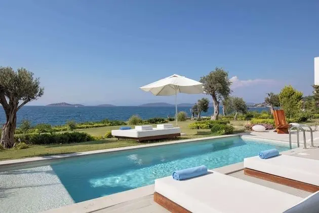 Villa, 4 Yatak Odası, Küçük Mutfak
