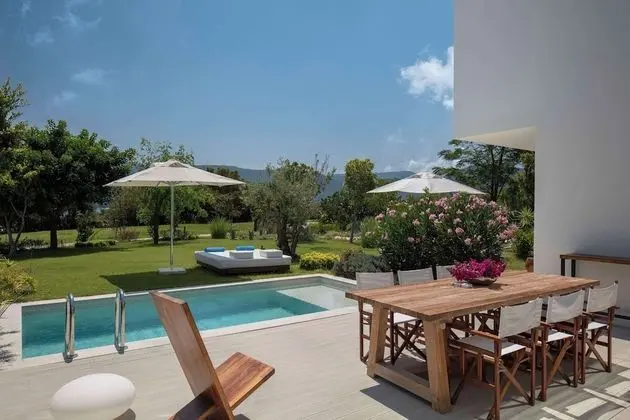Villa, 4 Yatak Odası, Küçük Mutfak