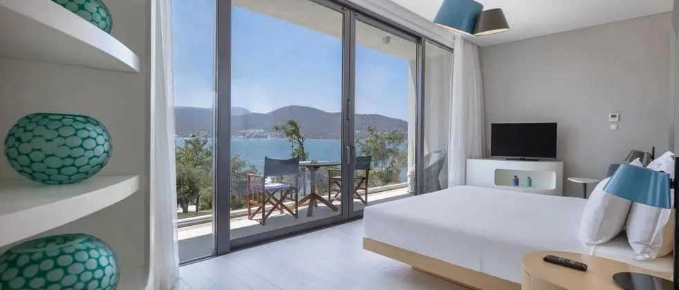 Premium Room, Deniz ve Bahçe Manzaralı