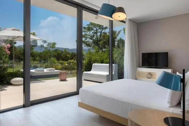 Suite, Bahçe Manzaralı, Havuzlu
