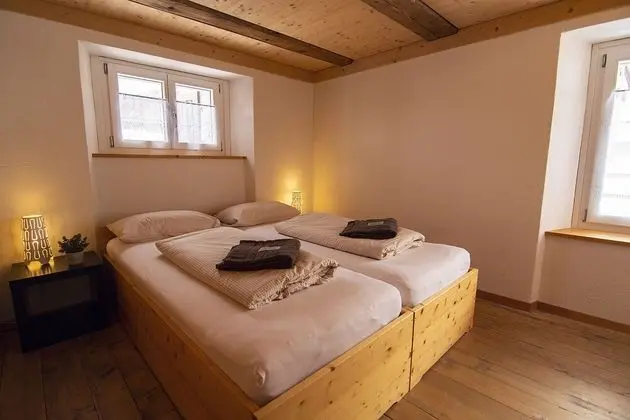 Family Oda (5 adults)