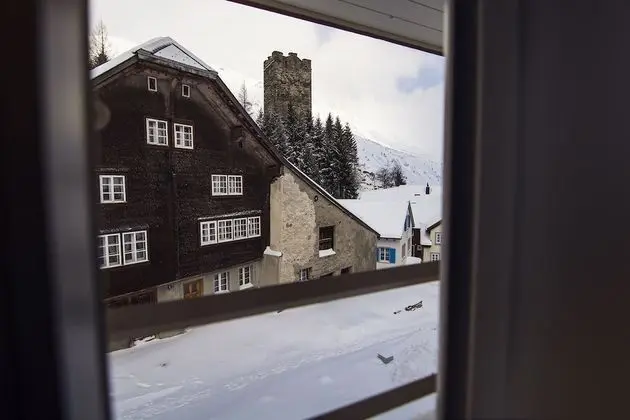 Family Oda (5 adults)