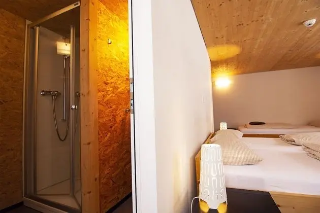 Junior İki Ayrı Yataklı Oda