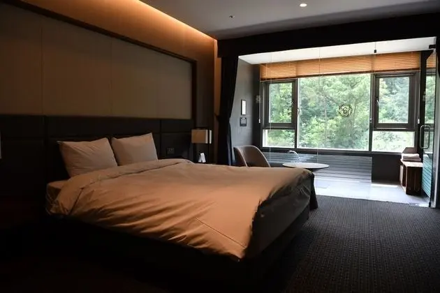 New Building - Mountain View Junior Suite Double (Breakfast for 1 Included)