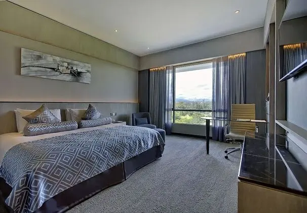 Deluxe Oda, Golf Manzaralı