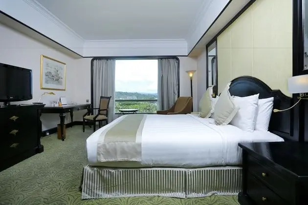 Deluxe Oda, Golf Manzaralı