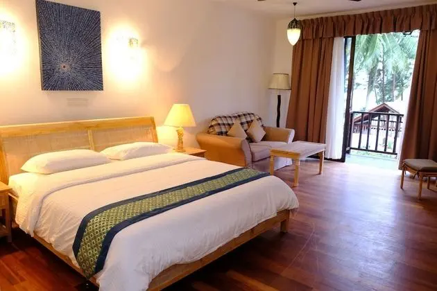 Tek Büyük veya İki Ayrı Yataklı Oda, Deniz Manzaralı