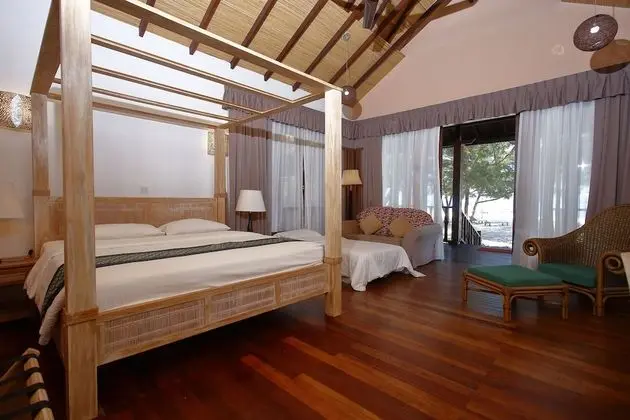 Tek Büyük veya İki Ayrı Yataklı Oda, Deniz Manzaralı