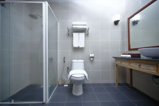 Tek Büyük veya İki Ayrı Yataklı Oda, Deniz Manzaralı