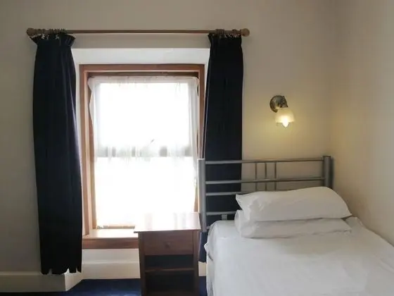 Standard Tek Kişilik Oda, Banyolu/Duşlu