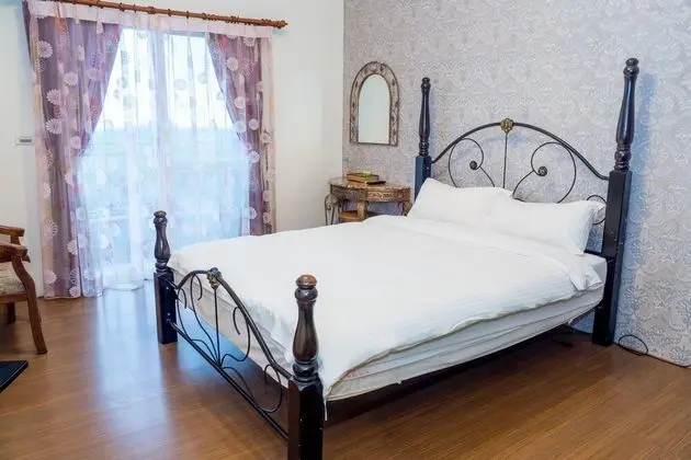 Romantic Tek Büyük Yataklı Oda