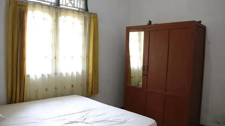Ortak Ranzalı Oda, Karma Ranzalı Oda (Bed in 10 Bed)