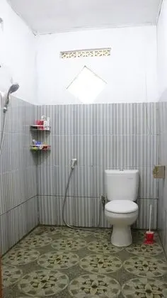 Ortak Ranzalı Oda, Sadece erkekler için (ONE Bed in 5 Bed)