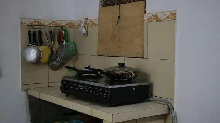 Ortak Ranzalı Oda, Sadece erkekler için (ONE Bed in 5 Bed)