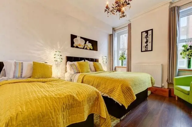Üç Kişilik Oda (Room 3)