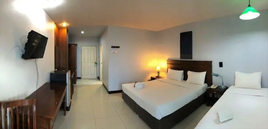 Standard Triple Room with Balcony