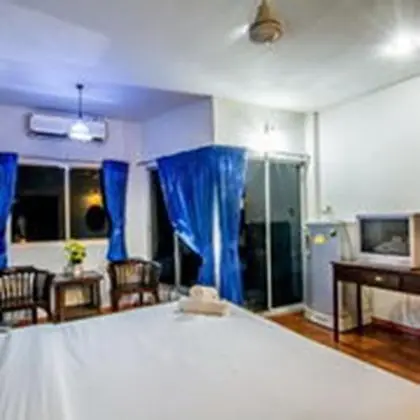 Tek Büyük Yataklı Oda, Balkon
