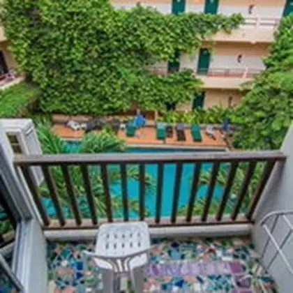 Tek Büyük Yataklı Oda, Balkon