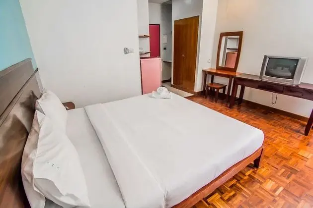 Tek Büyük Yataklı Oda, Balkon