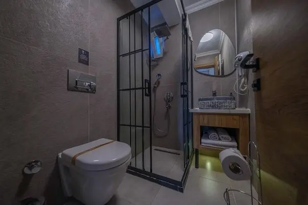 Standart Oda Balkonlu, Deniz ve Havuz Manzaralı, Balkonlu