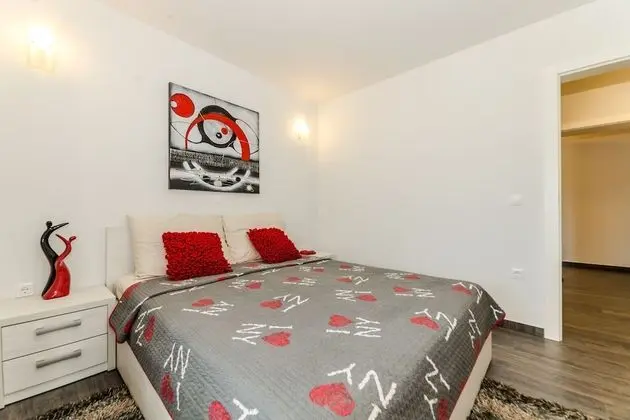 Superior Apart Daire