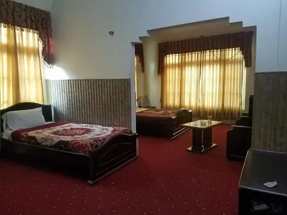 Deluxe Üç Kişilik Oda