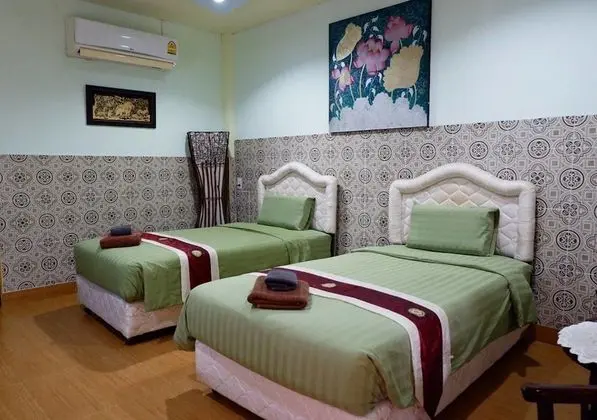 Superior Room with Garden View
