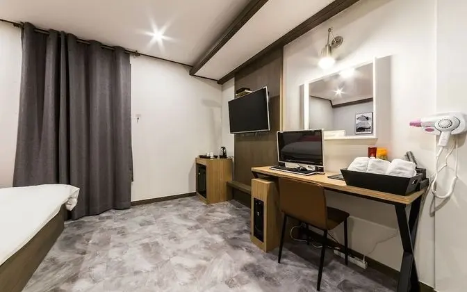 Oda (Standard-OTT (Apple TV in all rooms N)