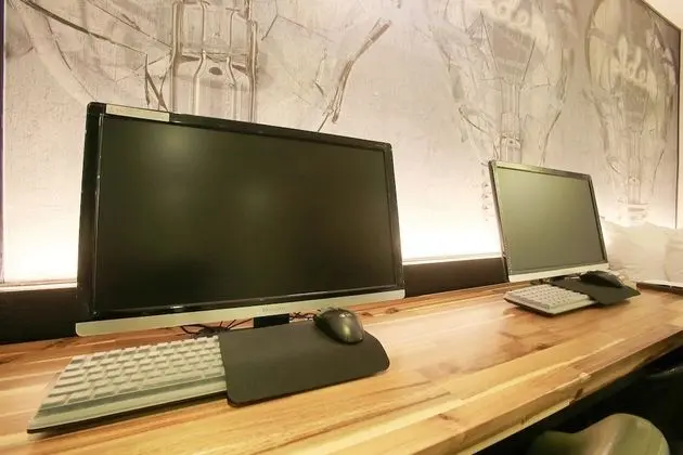 Oda (Couple PC Room)