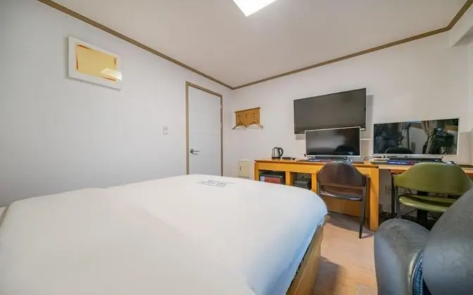 Oda (Massage Chair Room (Massage Room))
