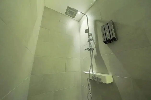Oda (Premium Design (Single Spa Tub Platfo)