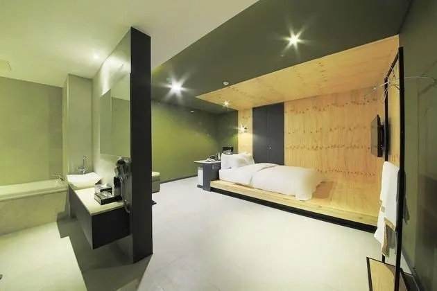 Oda (Premium Design (Single Spa Tub Platfo)