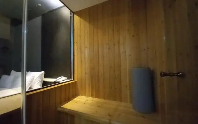 Oda (VIP Two Person Dry Sauna (Two Person )