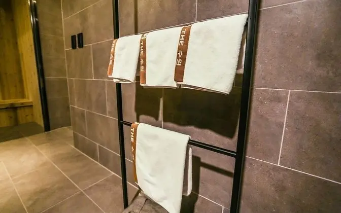Oda (VIP Two Person Dry Sauna (Two Person )