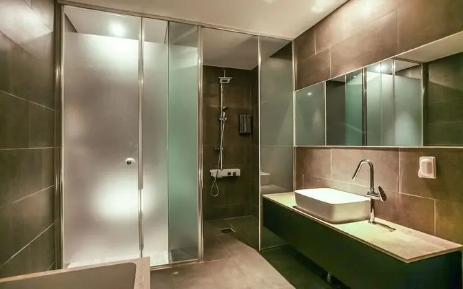 Oda (VIP Two Person Dry Sauna (Two Person )