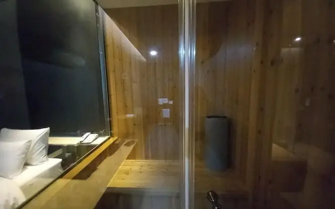 Oda (VIP Two Person Dry Sauna (Two Person )