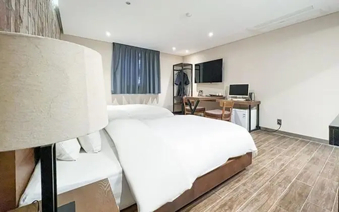 Oda (Deluxe-Twin Room (55" smart TV r)